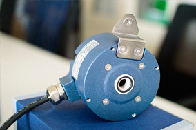 编码器与变频器的配合作用与区别 - 德国Hengstler(亨士乐)授权代理