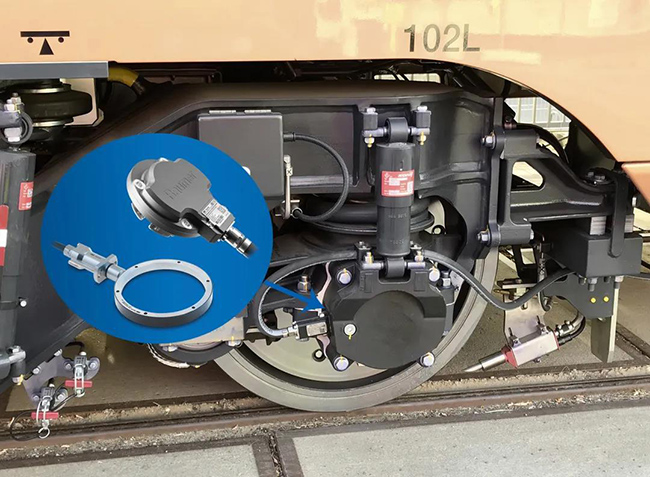 图3：堡盟多通道轮轴编码器大大减少布线工作量。只需一根电缆，便可为多达4个子系统传输测量数据。