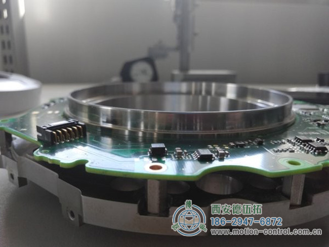 绝对值光电编码器的基本构造解析